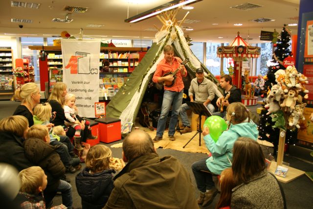 gal/2011/2011 Meyersche Lesezelt/IMG_5091.JPG